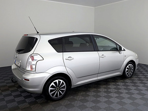 Toyota Corolla Verso Linea Sol Facelift 2.2 D-4D 100kW (3 foto / 7)