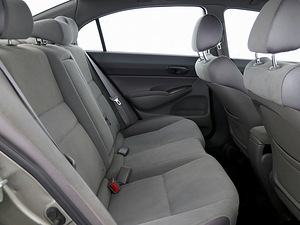 Honda Civic Elegance 1.8 103kW (7 foto / 7)