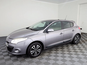 Renault Megane Elegance 1.6 81kW (2 foto / 8)