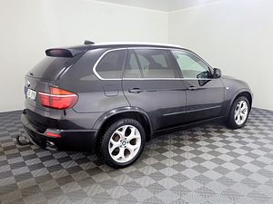 BMW X5 M-Pakett 3.0 D 155kW (3 foto / 9)