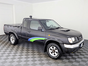 Nissan Pickup 4x4 2.5 dCi 76kW (1 foto / 7)