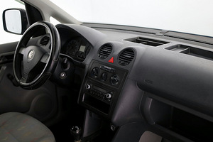 Volkswagen Caddy Van 1.6 75kW (5 foto / 7)