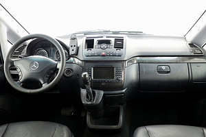 Mercedes-Benz Viano Ambiente ATM 3.0 CDI 150kW (5 foto / 8)