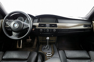 BMW 530 xDrive M-Pakett Facelift ATM 3.0 xD 170kW (5 foto / 9)