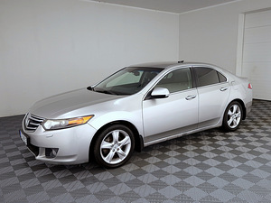 Honda Accord Elegance ATM 2.0 115kW (2 foto / 8)