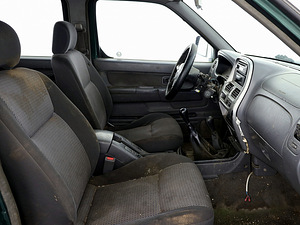 Nissan Navara Facelift 4x4 2.5 dCi 98kW (6 foto / 7)