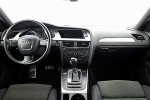 Audi A4 S-Line ATM 1.8 118kW (5 foto / 9)