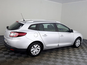 Renault Megane Grandtour Facelift 1.6 81kW (3 foto / 7)
