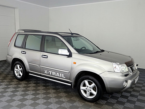 Nissan X-Trail Comfort 4x4 2.0 103kW (1 foto / 7)