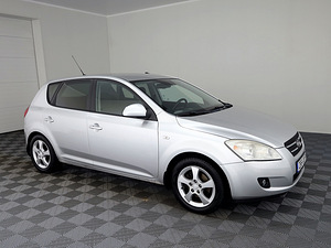Kia Ceed Elegance ATM 1.6 90kW (1 foto / 7)