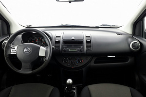 Nissan Note Facelift 1.4 65kW (5 foto / 8)