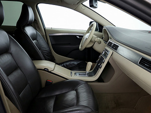 Volvo XC70 Summum ATM 2.4 D5 136kW (6 foto / 8)