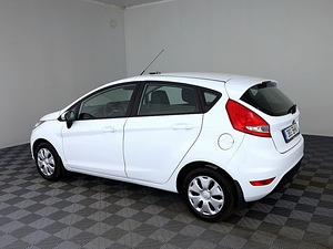 Ford Fiesta Elegance 1.2 44kW (4 foto / 7)