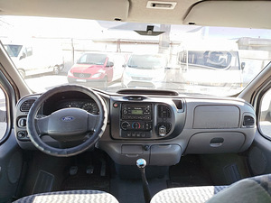 Ford Transit Crew Van 2.0 TDCi 92kW (5 foto / 7)