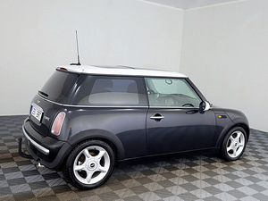 MINI Cooper Comfort 1.6 85kW (3 foto / 9)