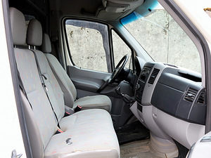 Volkswagen Crafter Van 2.5 TDI 100kW (6 foto / 8)