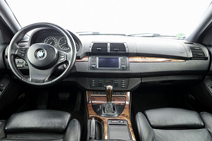 BMW X5 Sportpakett Facelift ATM 3.0 D 160kW (5 foto / 9)