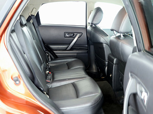 Infiniti FX35 Luxury ATM 3.5 206kW (7 foto / 7)