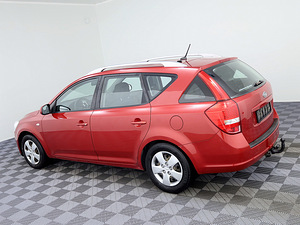Kia Ceed Facelift 1.6 CRDi 85kW (4 foto / 7)