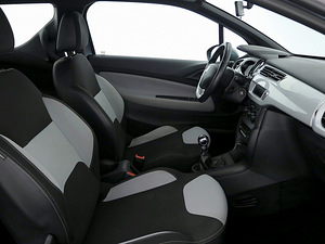 Citroen DS3 Comfort 1.4 70kW (6 foto / 8)
