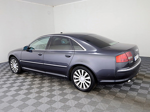 Audi A8 Quattro ATM 3.0 TDI 171kW (4 foto / 8)