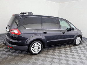 Ford Galaxy Ghia ATM 2.0 TDCi 96kW (3 foto / 9)