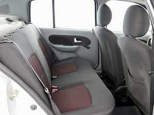 Renault Thalia Comfort 1.1 55kW (7 foto / 8)