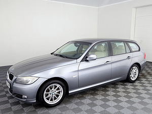 BMW 318 Touring Facelift 2.0 D 105kW (2 foto / 8)