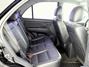Kia Sorento Executive Facelift ATM 2.5 CRD 125kW (7 foto / 7)