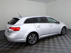 Toyota Avensis Linea Sol Facelift ATM 2.2 D-CAT 110kW (3 foto / 9)