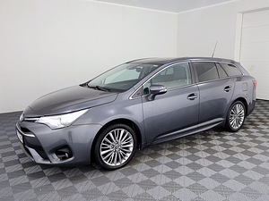 Toyota Avensis Luxury 1.6 D-4D 82kW (2 foto / 9)