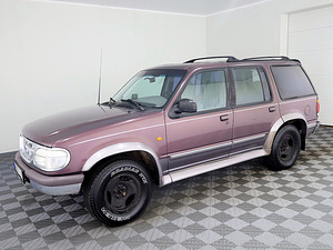 Ford Explorer Luxury 4.0 152kW (2 foto / 7)