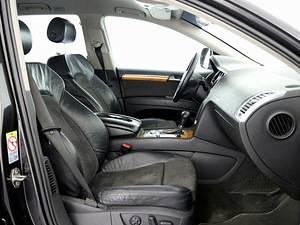 Audi Q7 S-Line Quattro ATM 3.0 TDI 171kW (6 foto / 7)