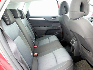 Citroen C4 Elegance ATM 1.6 88kW (7 foto / 7)