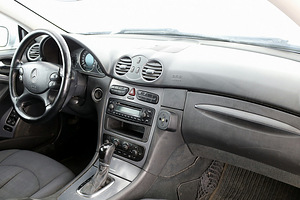 Mercedes-Benz CLK 200 Avantgarde ATM 1.8 120kW (5 foto / 7)