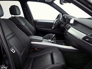 BMW X5 xDrive Sportpakett ATM 3.0 D 173kW (6 foto / 9)