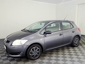 Toyota Auris Linea Sol 1.6 91kW (2 foto / 9)