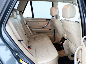 BMW X5 Executive Facelift ATM 3.0 D 160kW (7 foto / 7)