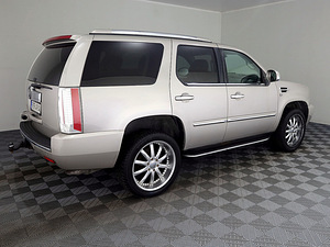 Cadillac Escalade Luxury LPG ATM 6.2 301kW (3 foto / 9)