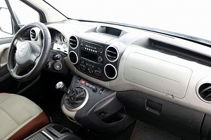 Citroen Berlingo Multispace 1.6 HDI 80kW (5 foto / 8)