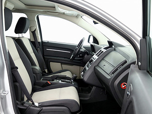 Dodge Journey Comfort ATM 2.0 CRD 103kW (6 foto / 8)