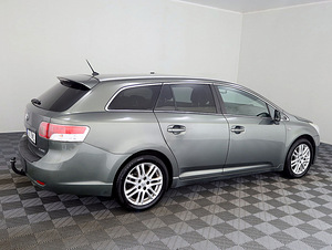 Toyota Avensis Linea Sol ATM 2.2 D-CAT 110kW (3 foto / 8)