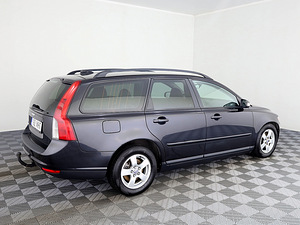 Volvo V50 Estate Facelift 1.6 D4 80kW (3 foto / 7)
