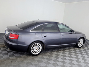 Audi A6 Highline Quattro ATM 3.0 TDI 165kW (3 foto / 7)