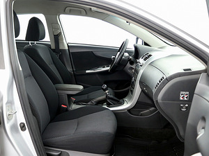 Toyota Corolla Linea Sol LPG Facelift 1.6 97kW (6 фото из 9)