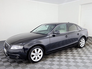 Audi A4 Comfortline ATM 1.8 118kW (2 foto / 7)