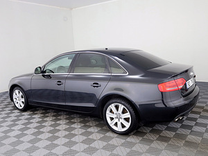Audi A4 Comfortline ATM 1.8 118kW (4 foto / 7)