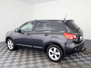 Nissan Qashqai Comfort 4x4 ATM 2.0 dCi 110kW (4 foto / 9)