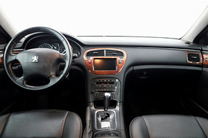 Peugeot 607 Luxury Facelift ATM 2.7 HDi 150kW (5 foto / 7)
