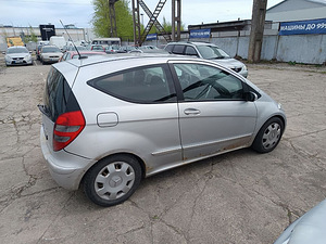 Mercedes-Benz A 200 Avantgarde ATM 2.0 CDI 103kW (3 foto / 6)